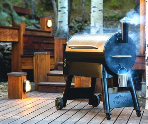 Best Traeger Grill Reviews: Are Traeger Still King in 2022? - Eatlords