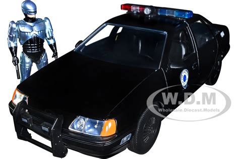 Ford Taurus Ocp Police W Robocop Figure Scale Off