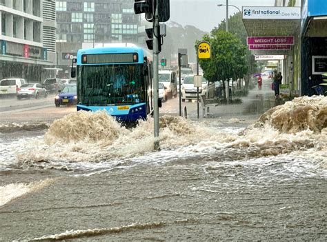 Australia Flood Toll Rises To 20 As Thousands Evacuate Sydney