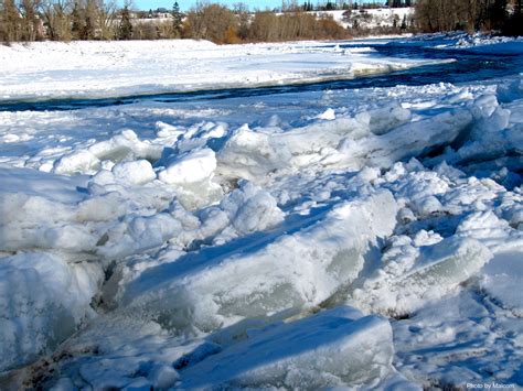 Future of Frozen Flows: River Ice Projections for a Warming World ...