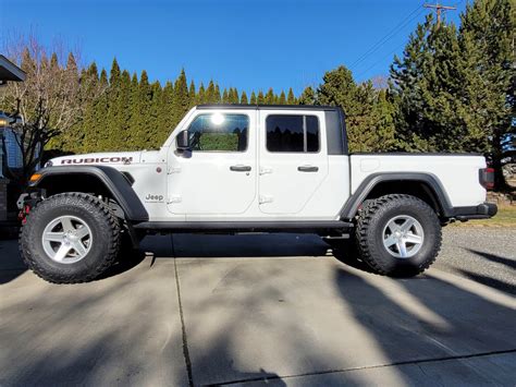 2 5 Leveling Kit And 37s Done Jeep Gladiator JT News Forum