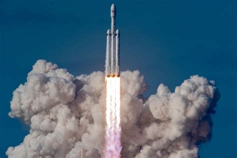 SpaceX's 1st Falcon Heavy rocket launched Elon Musk's Tesla into space ...