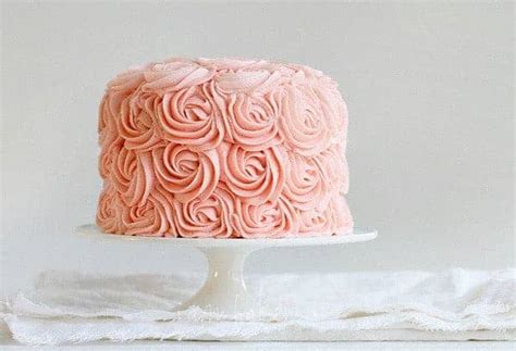 Rose Cake Tutorial - i am baker