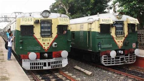 Howrah Local Train হাওড়া থেকেও এবার বাতিল একগুচ্ছ লোকাল শঙ্কিত