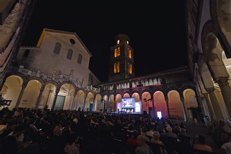 Le Domande Giuste Scelto Il Tema Per Ledizione Di Salerno