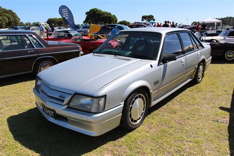 Holden Hdt Vk Commodore Group Sedan Asteroid Silver Flickr