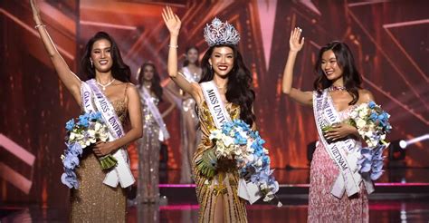 Supermodel Bui Quynh Hoa Is Crowned Miss Universe Vietnam Vietnam Vn