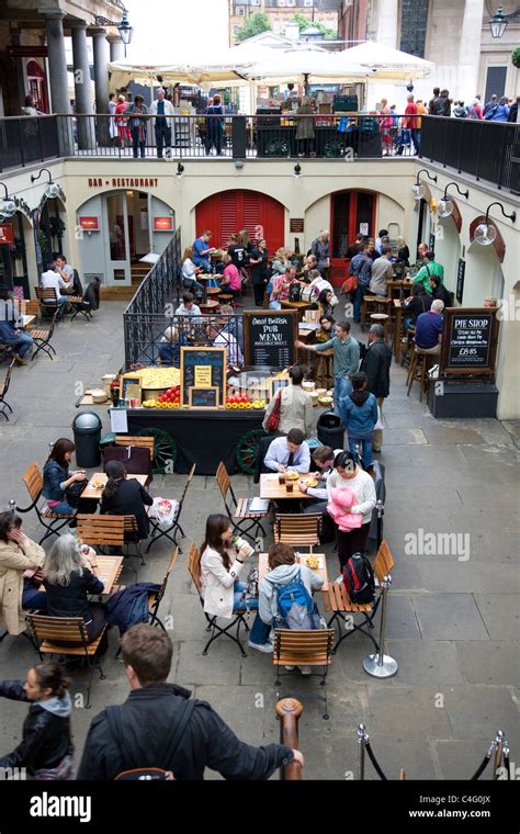 Covent Gardens Market Restaurants Stock Photo Alamy