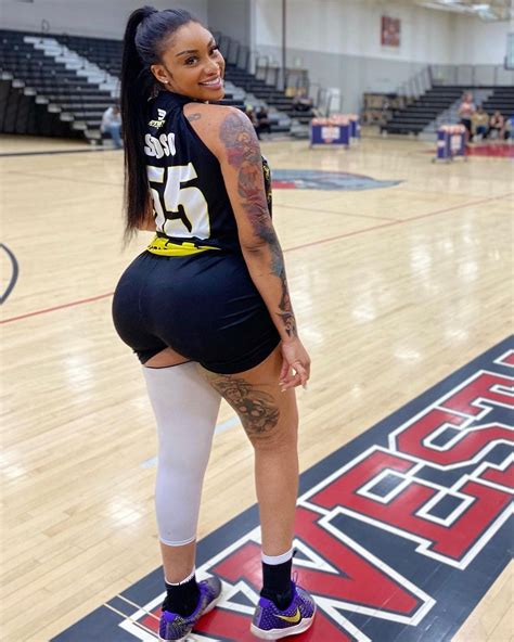 Sophia Da Stallions Hot Selfies BootymotionTV