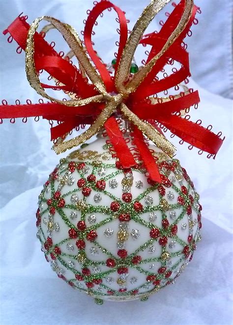 20 Creative Christmas Tree Ornaments