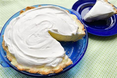 Sunday Pie Recipe How To Make A Retro Lemon Cream Pie