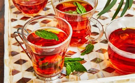 Arabic Tea Recipe with Fresh Mint | The Mediterranean Dish