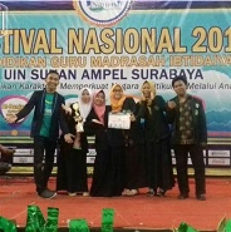 Mahasiswa PGMI FTIK IAIN Pekalongan Juara 3 Lomba Microteaching Nasional