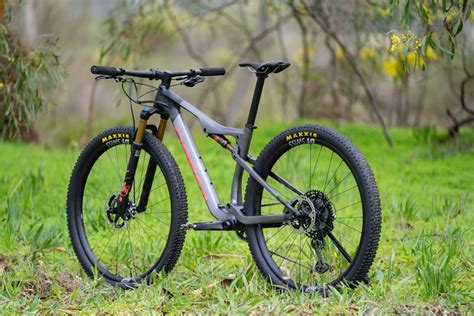 On Test The New Orbea Oiz M Team Is A Sub Kg Speedster