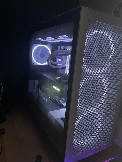 H7 flow build : r/NZXT