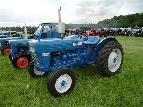 Image Ford 2000 Dexta Hpp 982c At Belvoir 08 P5180415  Tractor And Construction Plant