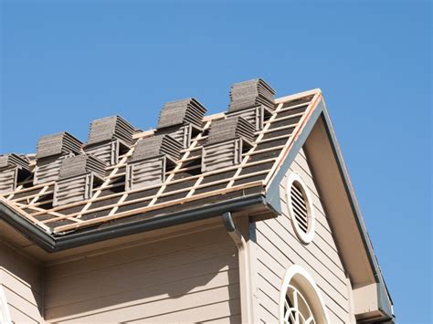 Roof Maintenance Tips For Homeowners Lakeland Roofers