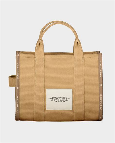 Beżowa torebka The Tote Bag Medium Marc Jacobs | Moliera2.com