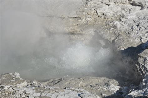 Spasm Geyser In Eruption 9 AM On 5 August 2013 05 Flickr