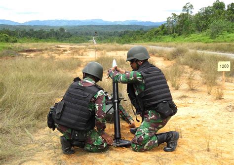 Yonko 462 Paskhas Laksanakan Penembakan Senjata Bantuan Pada Utp 2021