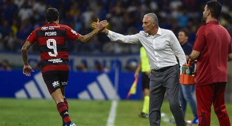 Fala Muito Tite exagera em análise do Cariocão e cai em contradição