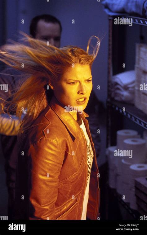 Ali larter final destination 2003 hi-res stock photography and images - Alamy