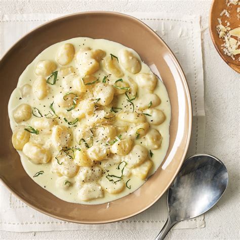 Gnocchi With Gorgonzola Cream Sauce Recipe From H E B