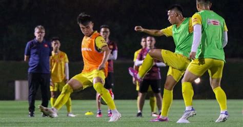 U23 Vietnam gewöhnt sich an den Spielball und den neuen Zeitrahmen