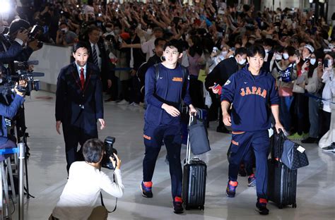 【写真特集】wbc世界一に輝いた侍ジャパンが帰国 成田空港には大勢のファンが駆けつける Wbc2023ライブ速報写真ニュース 日刊スポーツ