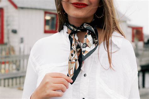 Ways To Wear A Silk Scarf This Summer The Coastal Confidence