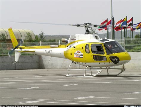 Eurocopter As 350b 3 Ecureuil Sky Helicopteros Aviation Photo