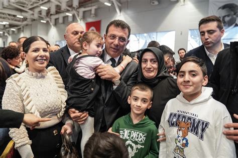 İmamoğlu Yuvamız İstanbul çocuklarıyla iftarda buluştu Son Dakika