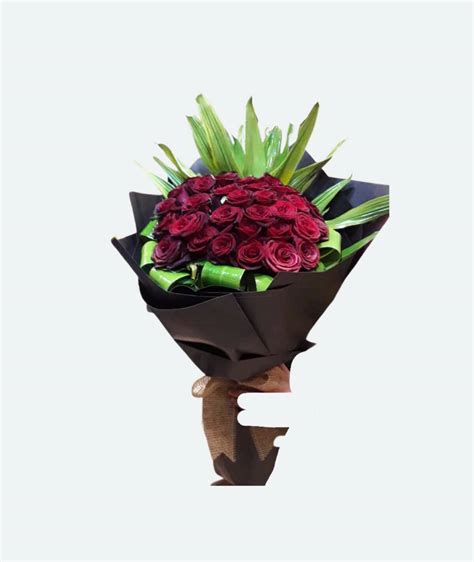 Lovely Roses Bouquet – Srri Mrri