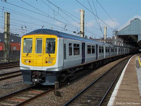 Class 319 361 Departs Preston Station For Liverpool South Parkway Thursday 23rd March 2017