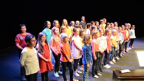 Chorale Enfants Musiciens En Herbe 05 2017 A Youtube