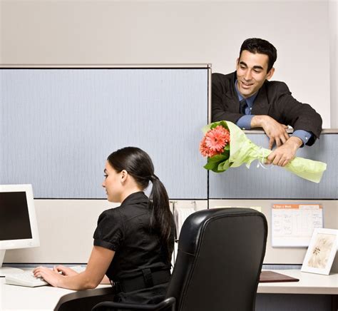 4 tips to keep office romance professional