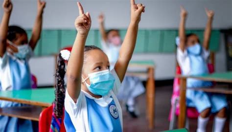 Estudiantes De Barranquilla Regresan A Clases Este Lunes