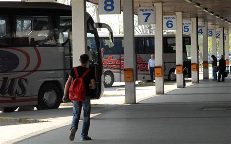 Autobusni prijevoznici poručuju Za prijevoz učenika plaćanje po