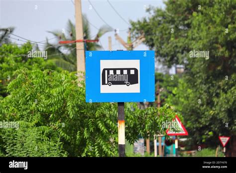 Road traffic signs india hi-res stock photography and images - Alamy