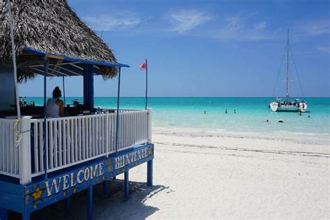 Excursión A Cayo Blanco En Catamarán Desde Varadero