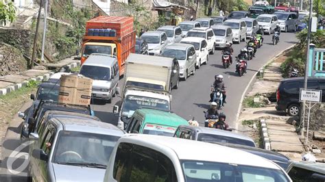 Nagreg Macet Parah Pengalihan Arus Mulai Diberlakukan Regional