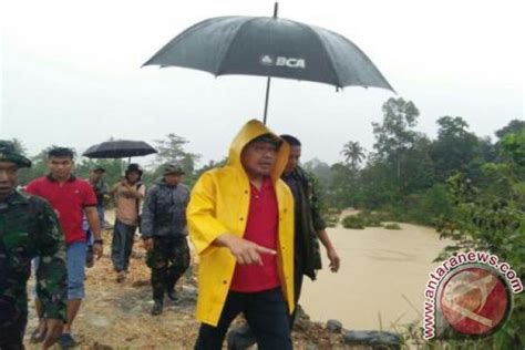 Gubernur Kendari Siaga Satu Banjir Antara News Sulawesi Tenggara