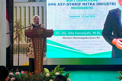 Menaker Ida Soal Maraknya Phk Massal Angka Pengangguran Ada Di Angka