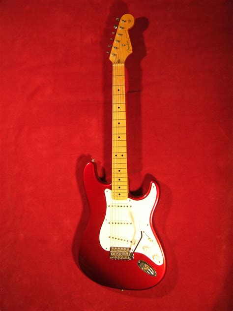 Fender Stratocaster Candy Apple Red Telegraph