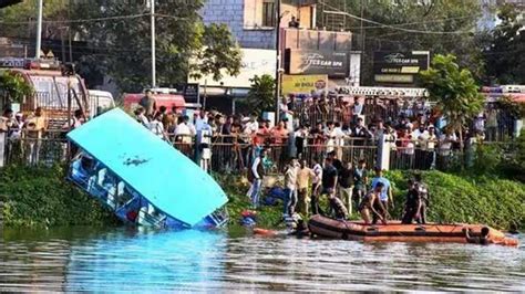 Morbi Tragedy Victims Seek Supreme Court Inquiry After Vadodara Lake