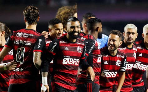 Flamengo é segundo melhor visitante da história do Brasileirão na era