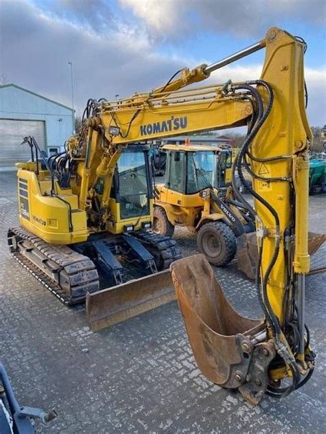 Komatsu Pc Us Tracked Excavator