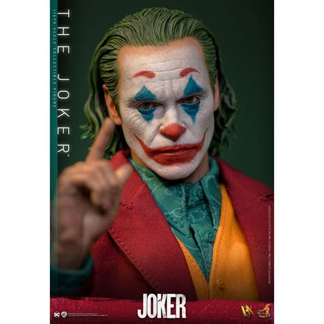 Hot Toys DC Comics The Joker MMS Figurine