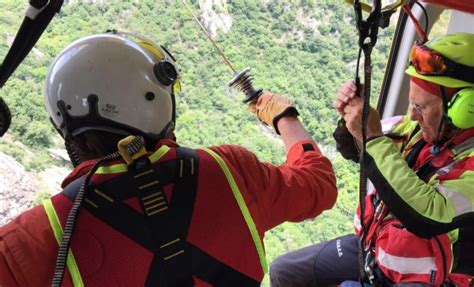 Ritrovato Corpo Escursionista Disperso In Montagna Prima Il Canavese