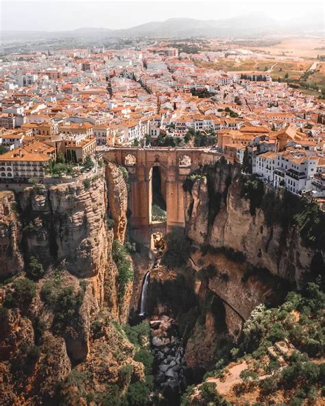 Ronda Travel Guide: Discover Incredible Old-World Architecture